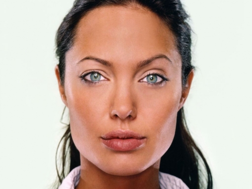 angelina-jolie-115.jpg