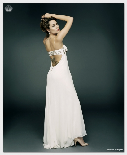 angelina-jolie-228.jpg