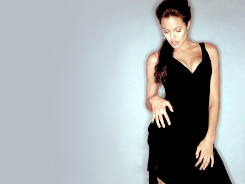 angelina-jolie-61.jpg