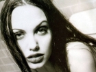 angelina-jolie-9.jpg