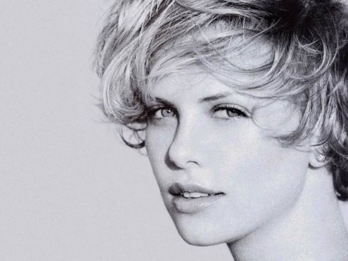 charlize-theron-5.jpg