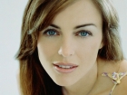 elizabeth-hurley-5.jpg