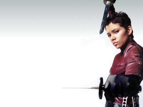 halle-berry-16.jpg