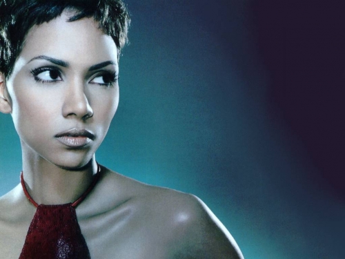 halle-berry-17.jpg