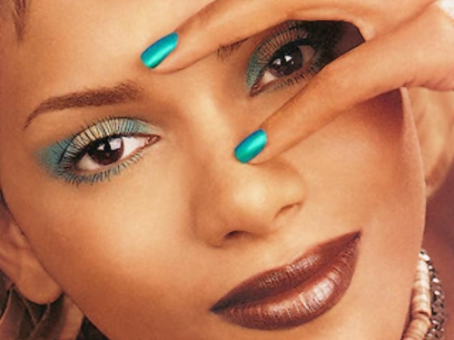 halle-berry-8.jpg