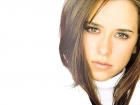 jennifer-love-hewitt-8.jpg