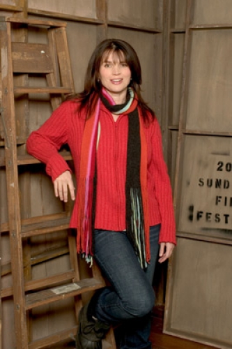 julia-ormond-5.jpg